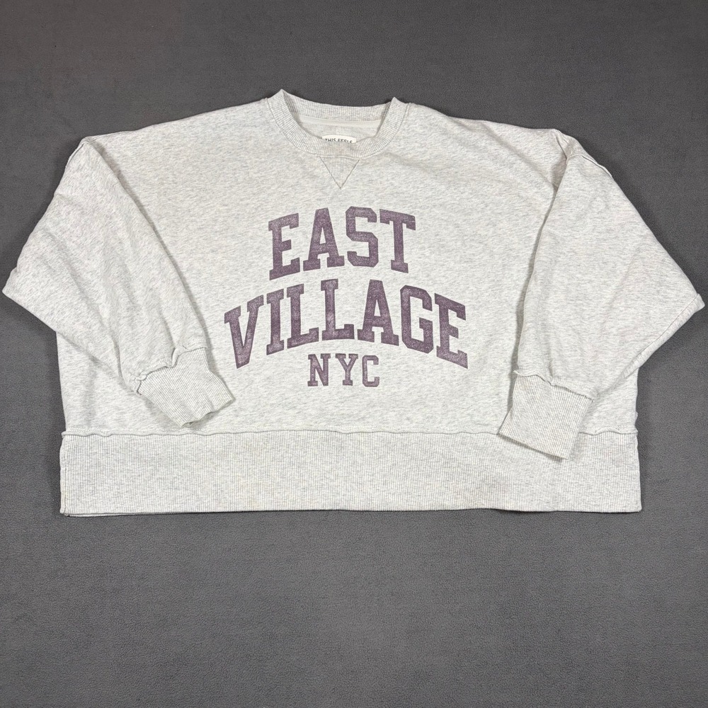 American Eagle Sweatshirt Womens Small Gray East Village NYC Graphic Pullover